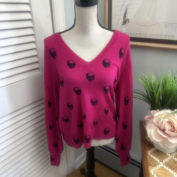 SKULL CASHMERE Sweater Womens Large Fuchsia V-Neck Skull Pattern Halloween - Picture 1 of 9